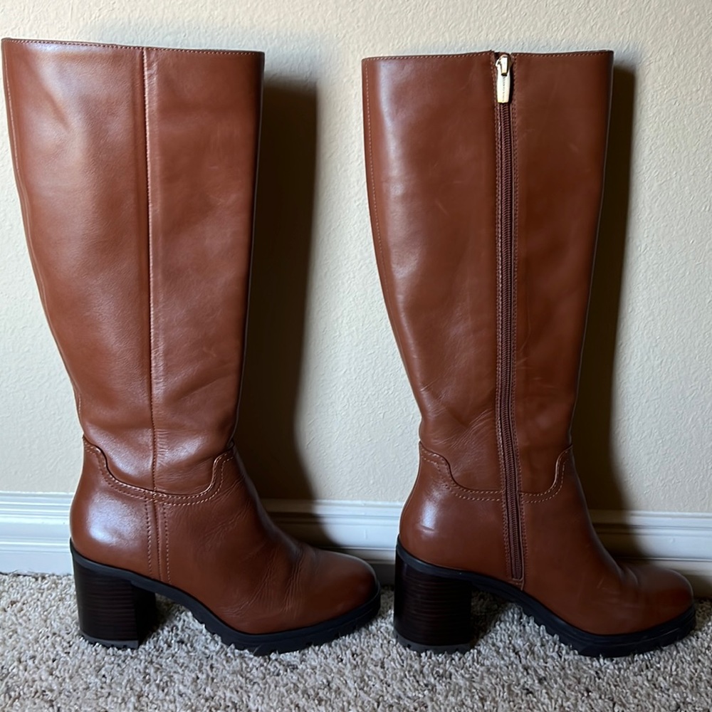 Vince Camuto Brown Boots size 9